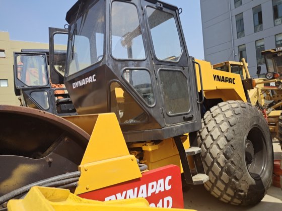 戴纳派克 Ca301d 压路机 戴纳派克 Ca301d