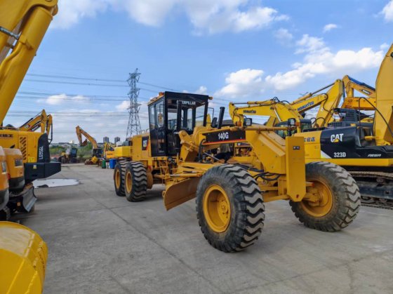CAT140G モーターグレーダー 中古重機