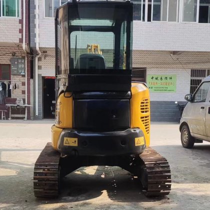 小松 PC35MR 二手挖掘机 - 优质二手建筑设备