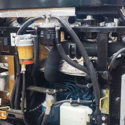 全新三一 SY26U 挖掘机 - 适用于建筑项目的紧凑型迷你挖掘机