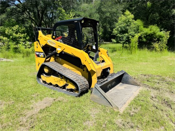 2018 款 Caterpillar 259d 迷你滑移履带式装载机