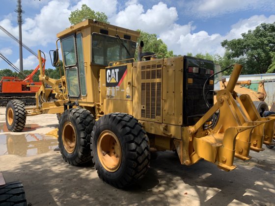 CAT 160K モーターグレーダー