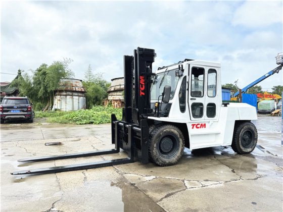 Tcm叉车2.5吨3.5吨叉车