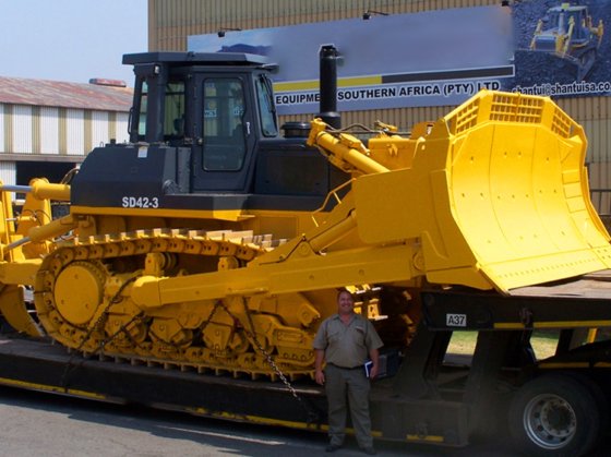 2024年式 Shantui Sd42 ブルドーザートラック -