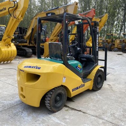 小松叉车Fd30 Fd25 Fd50