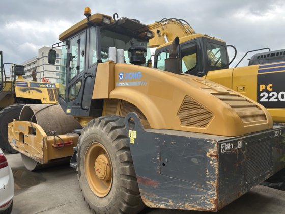 出售翻新二手压路机 - 重型建筑设备