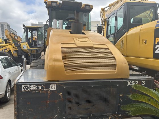 出售翻新二手压路机 - 重型建筑设备