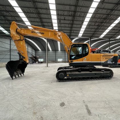 ヒュンダイ 305 中古 30トン 掘削機
