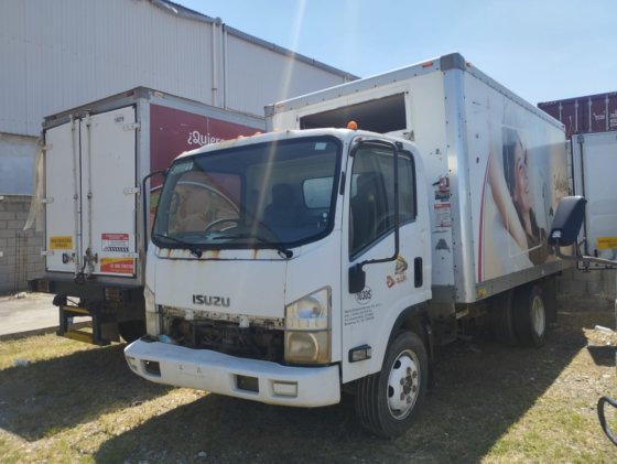 2012年式いすゞ ELF 600 #7605/26