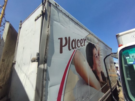 2012年式いすゞ ELF 600 #7605/26