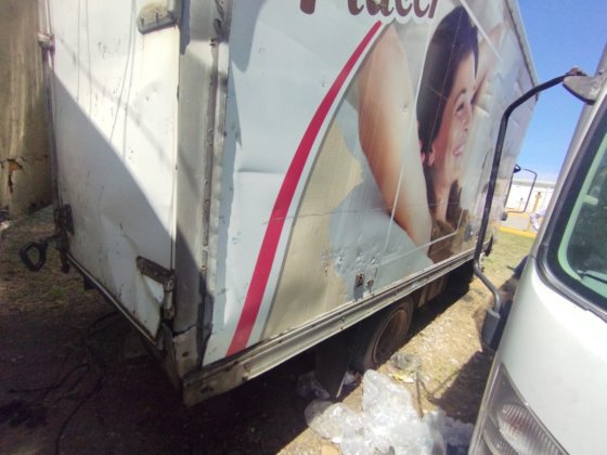 2012年式いすゞ ELF 600 #7605/26