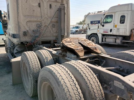 2018 Freightliner CASCADIA #7605/26