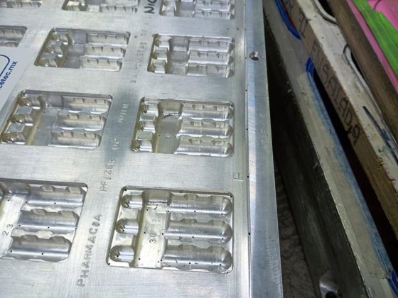 模具用于PET容器的制造 #7604/26