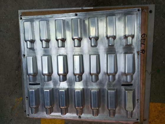 模具用于PET容器的制造 #7604/26