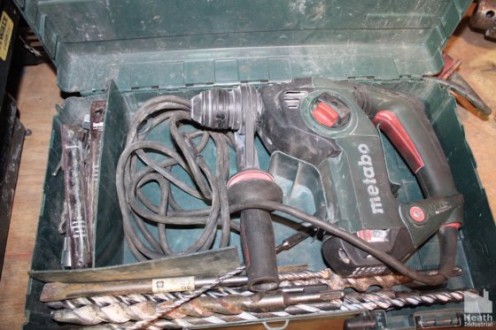 METABO KHE 3250 ROTARY HAMMER DRILL WITH CASE & BITS in Mishawaka, IN, USA