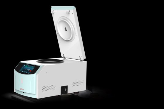 四个E的高速冷却离心机