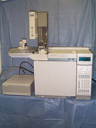 Hewlett Packard Gas Chromatograph, 6890A