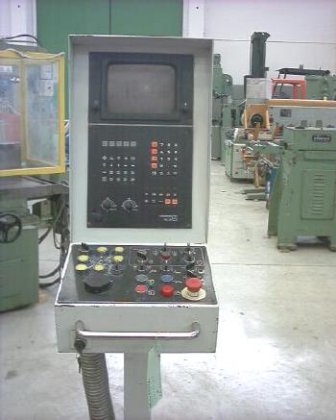 コンディアフライスマシンMOD. K-76