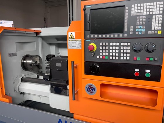 BOMAC 车床型号 AUTRONIC 40P