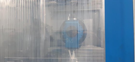 アレサモンティフライス盤