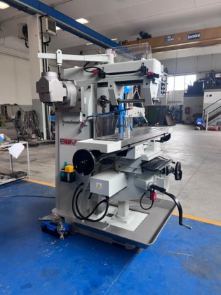 BOMAC FU30 フライス盤