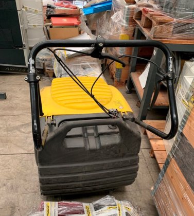 ケルヒャー KSM750 モータースイーパー