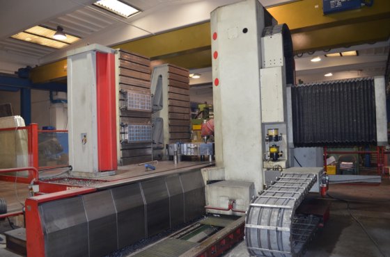 MECOF CS 500 敏捷铣床