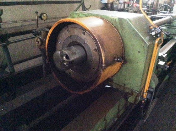 スーパープログレス580ボーリングマシン