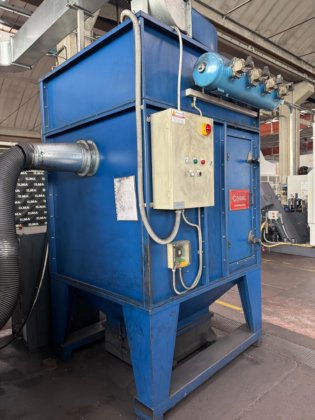 怀抱抱负的 FIDIA 中心