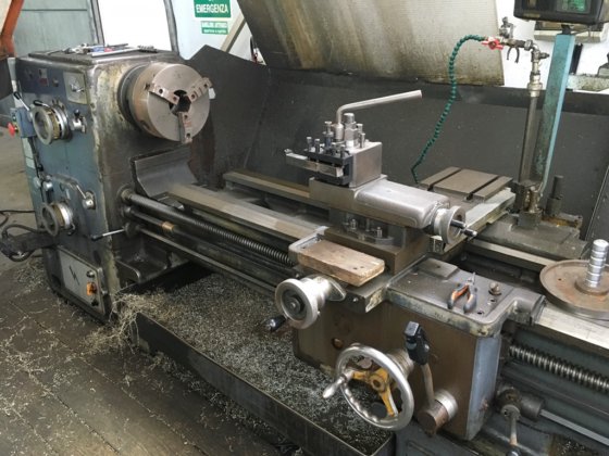 GIOVANNI BREDA 车床 305x3000