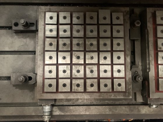 No.2 マグネットプレート 400x400