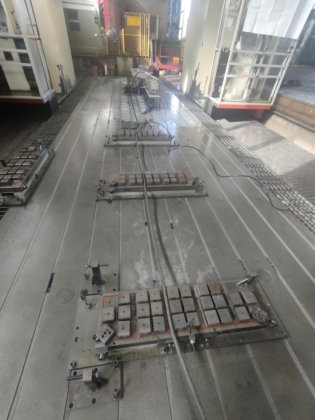 MAUT HIPPYポータルフライス盤