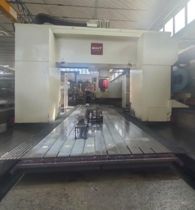 MAUT HIPPYポータルフライス盤