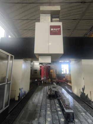 MAUT HIPPYポータルフライス盤