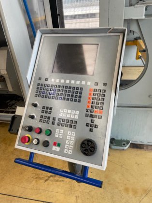 米克朗UCP600加工中心