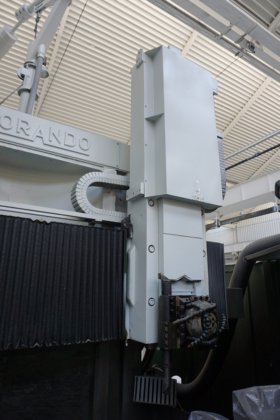 MORANDO KL 14 立式车床