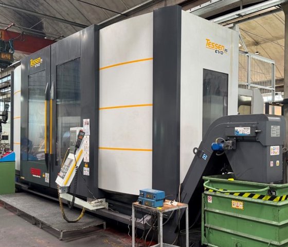 FPT TESSEN EVO 35 中心