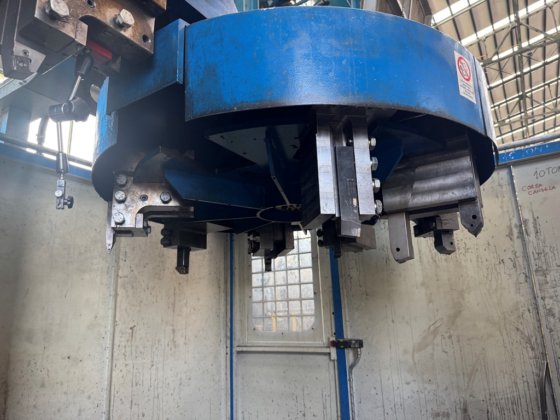 彭索蒂立式车床