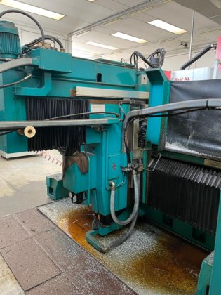 PARPAS BPF-4-1600铣床