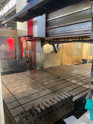 瓦德里希科堡铣床