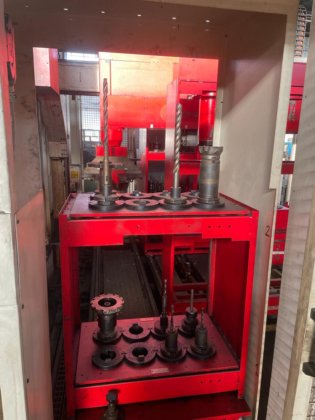 瓦德里希科堡铣床