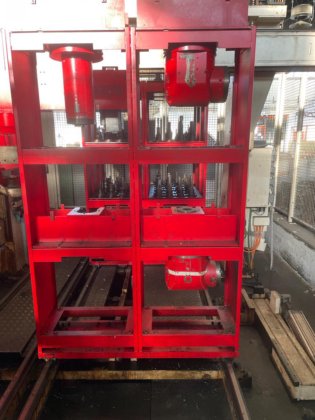 瓦德里希科堡铣床