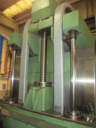 RAMBAUDI 凸缘铣床