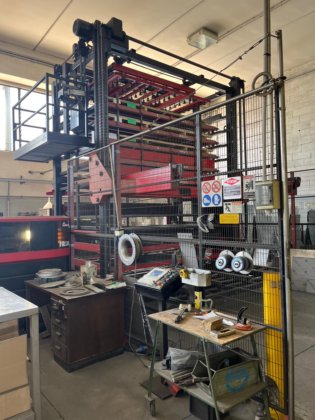 AMADA 激光与仓库