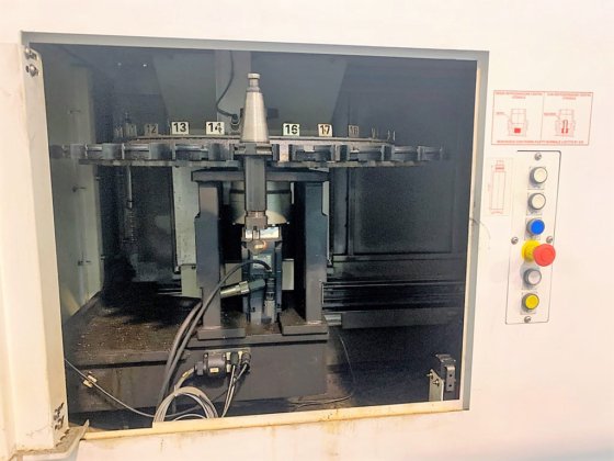 HURON KMILL10加工中心