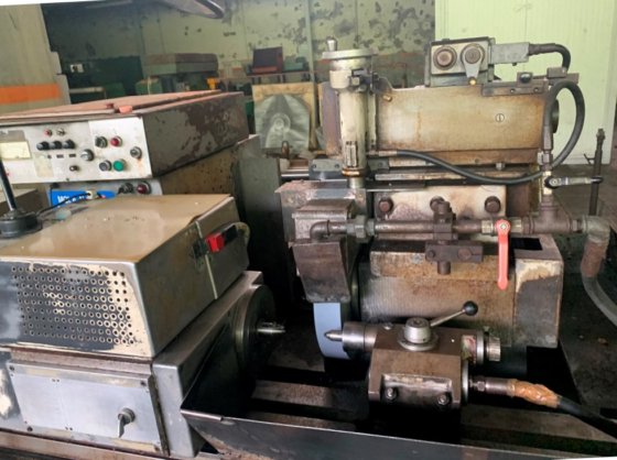 TACCHELLA 1015 UA 研磨机