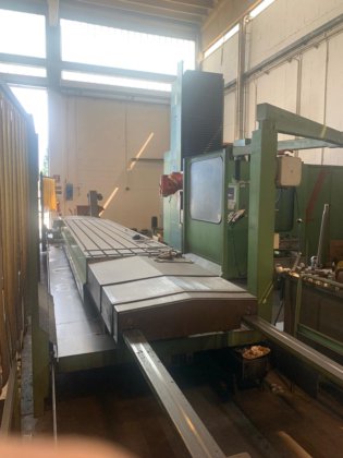 NOVAR PROTEA 5000 フライス盤