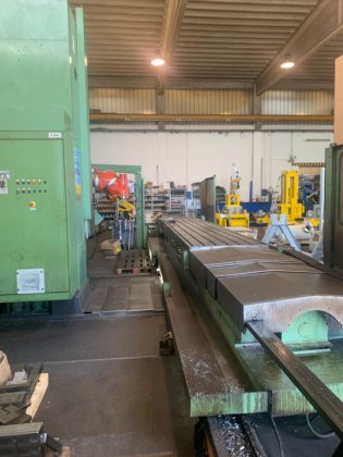 NOVAR PROTEA 5000 フライス盤