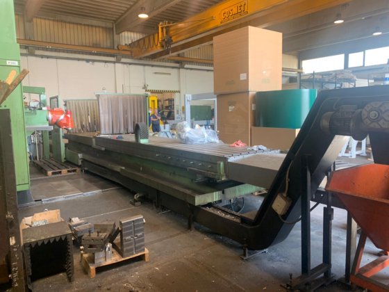 NOVAR PROTEA 5000 フライス盤