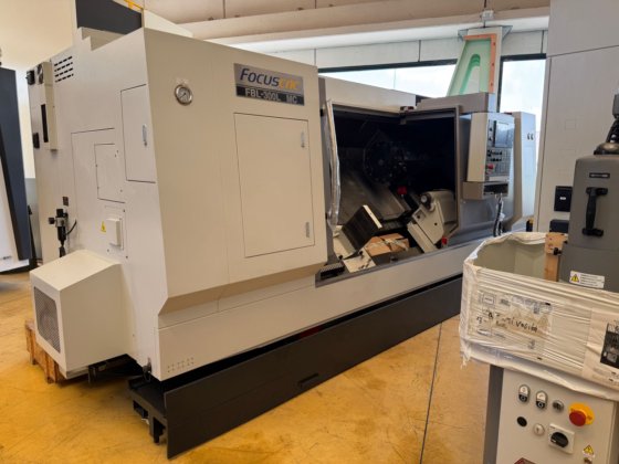 FOCUS FBL 300 LMC 车床